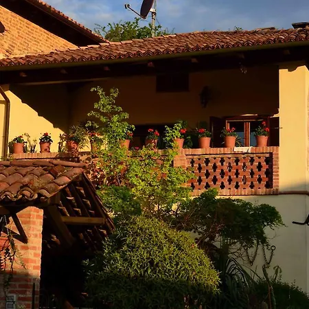 La Corte Di Gerardo *